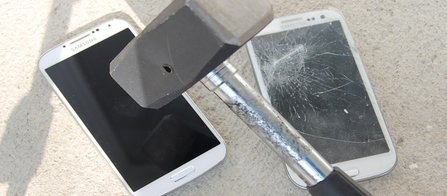 Нуждае ли се вашето мобилно устройство от протектор?